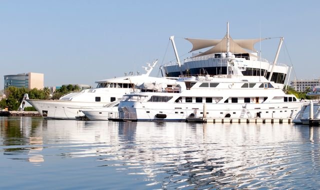 How to Find Affordable Yacht Rentals in Dubai